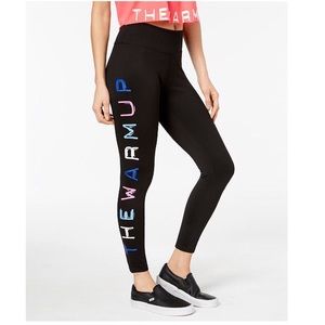The Warmup Black & White logo legging